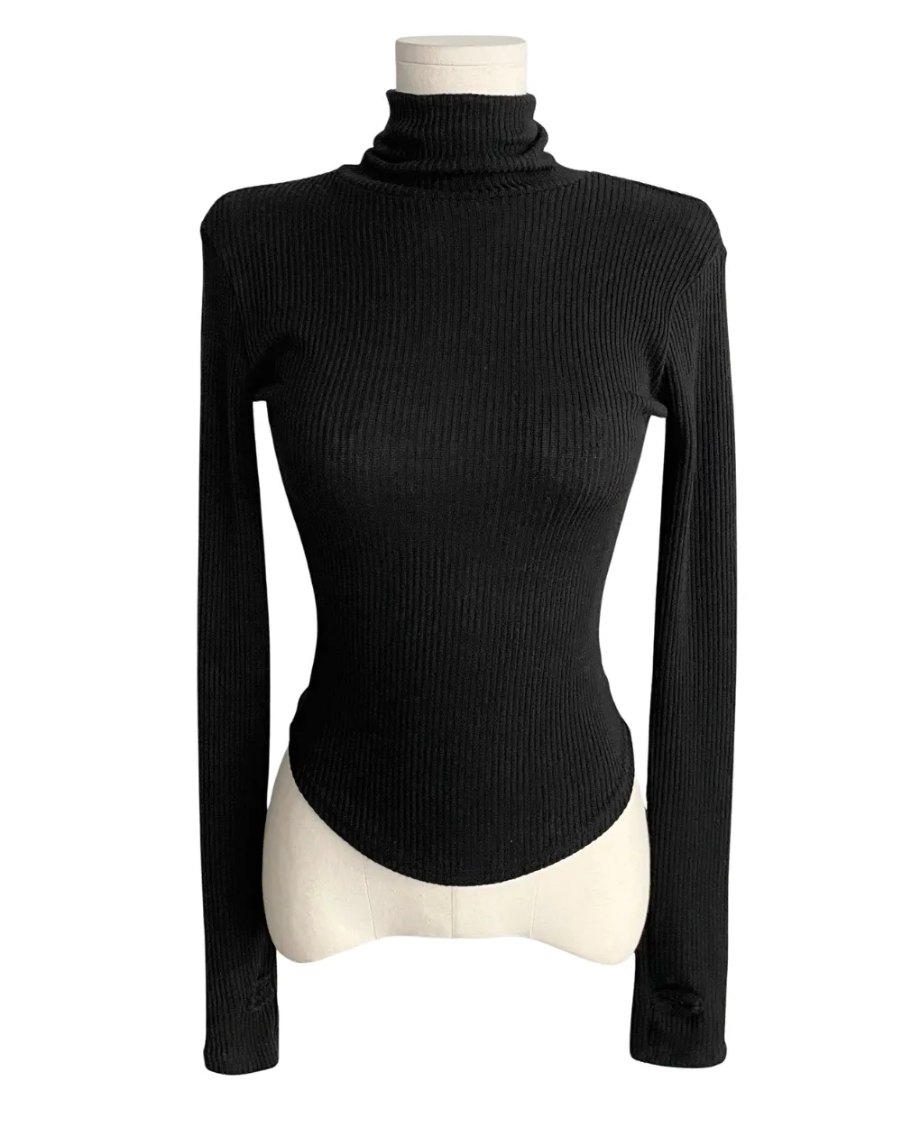 긴팔 티셔츠 차콜 색상 이미지-S1L12