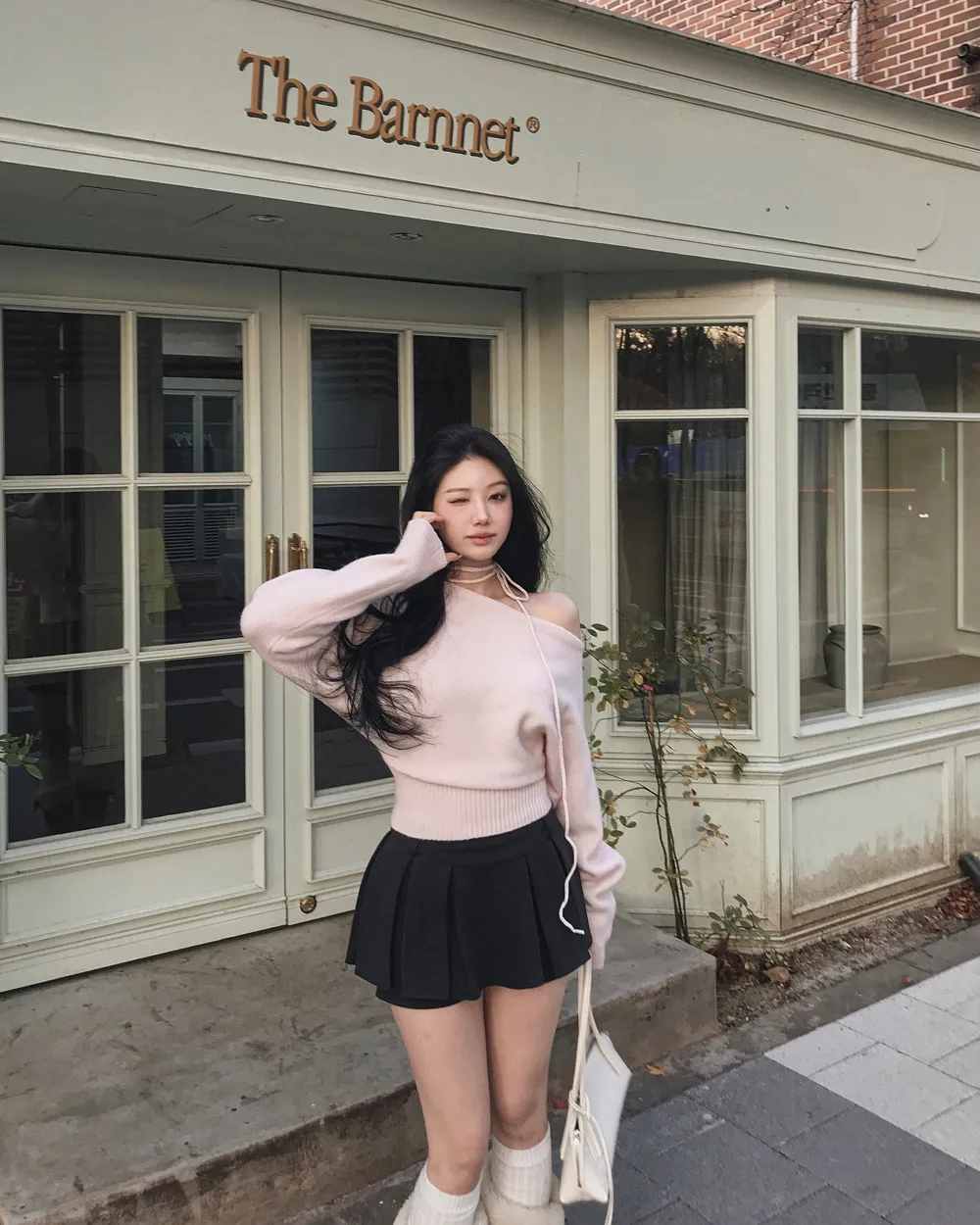 긴팔 티셔츠 모델 착용 이미지-S1L70