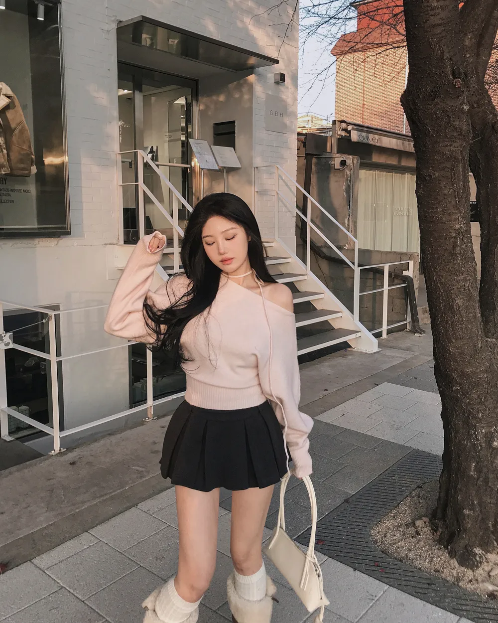 긴팔 티셔츠 모델 착용 이미지-S1L35