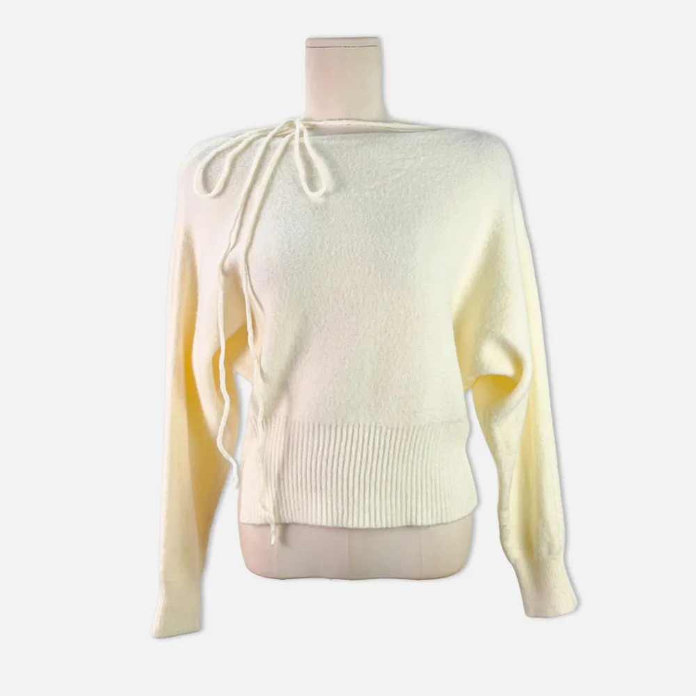 긴팔 티셔츠 크림 색상 이미지-S1L11