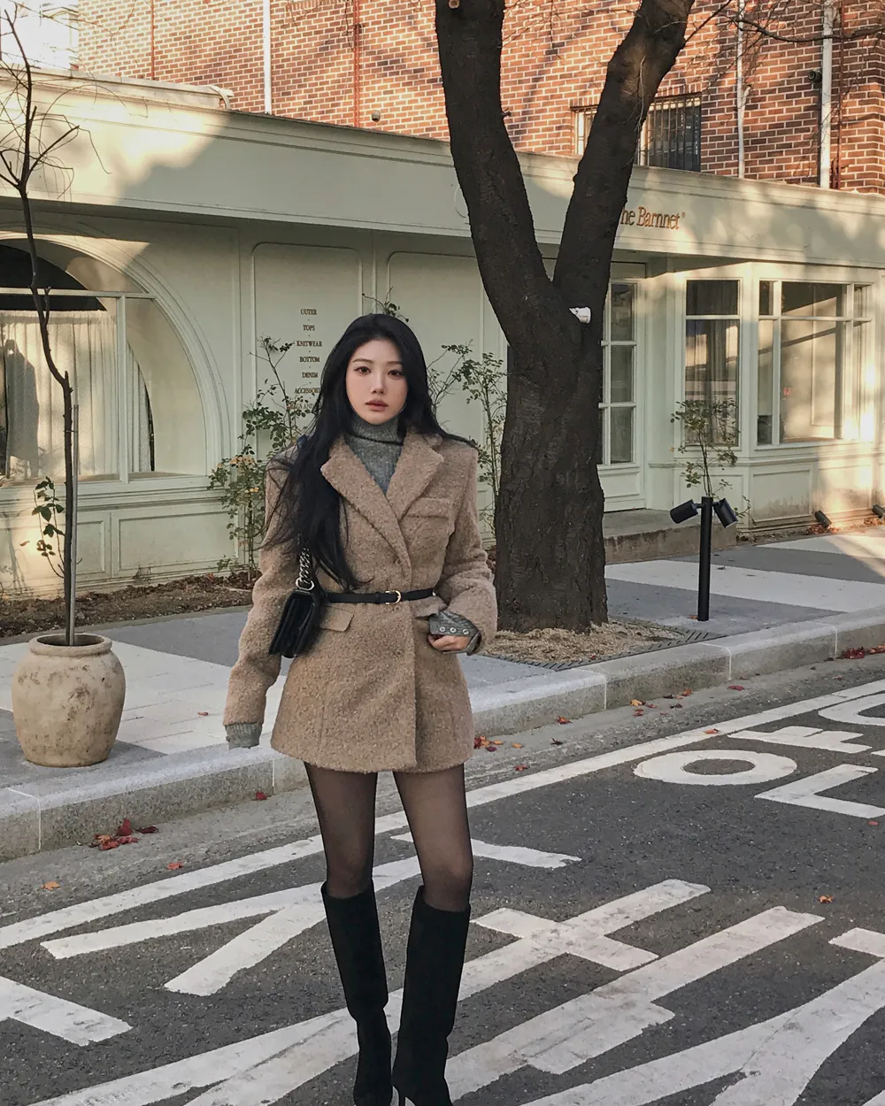 긴팔 티셔츠 모델 착용 이미지-S1L64