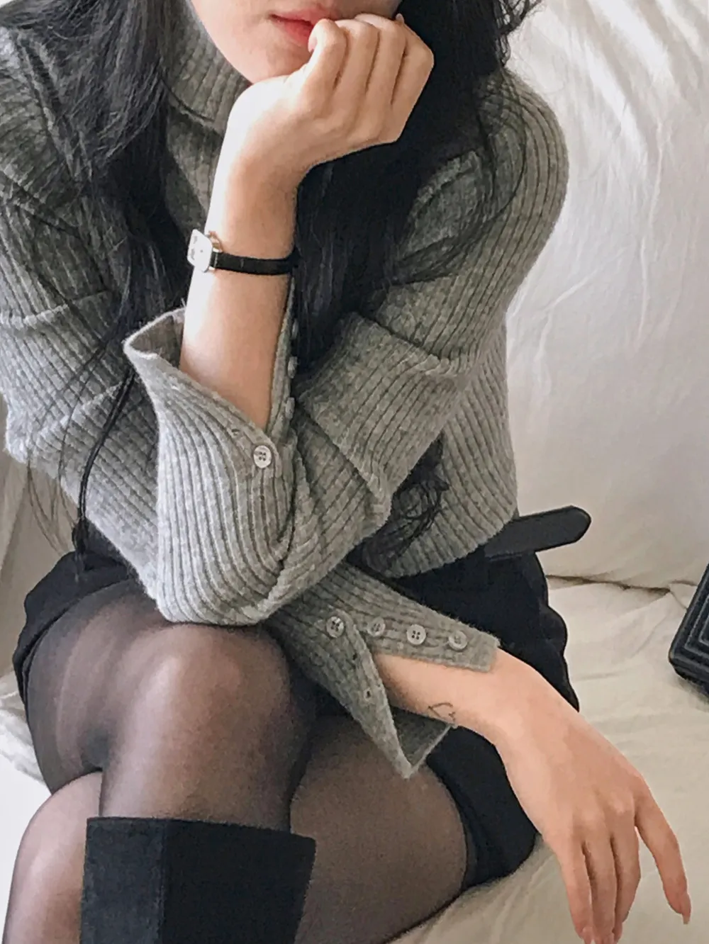 긴팔 티셔츠 모델 착용 이미지-S1L38