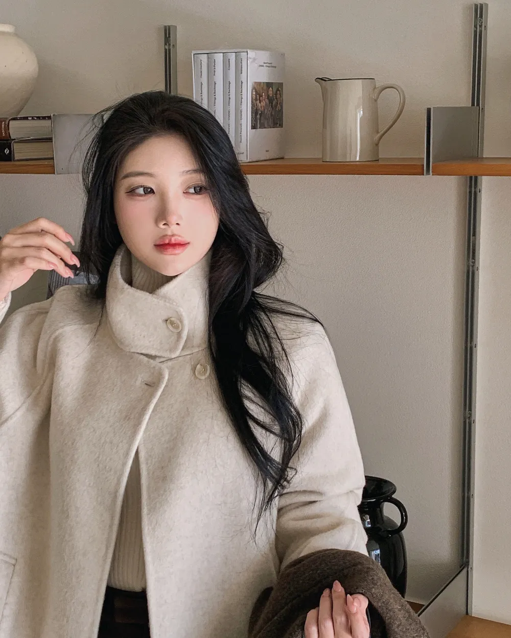 긴팔 티셔츠 모델 착용 이미지-S3L19