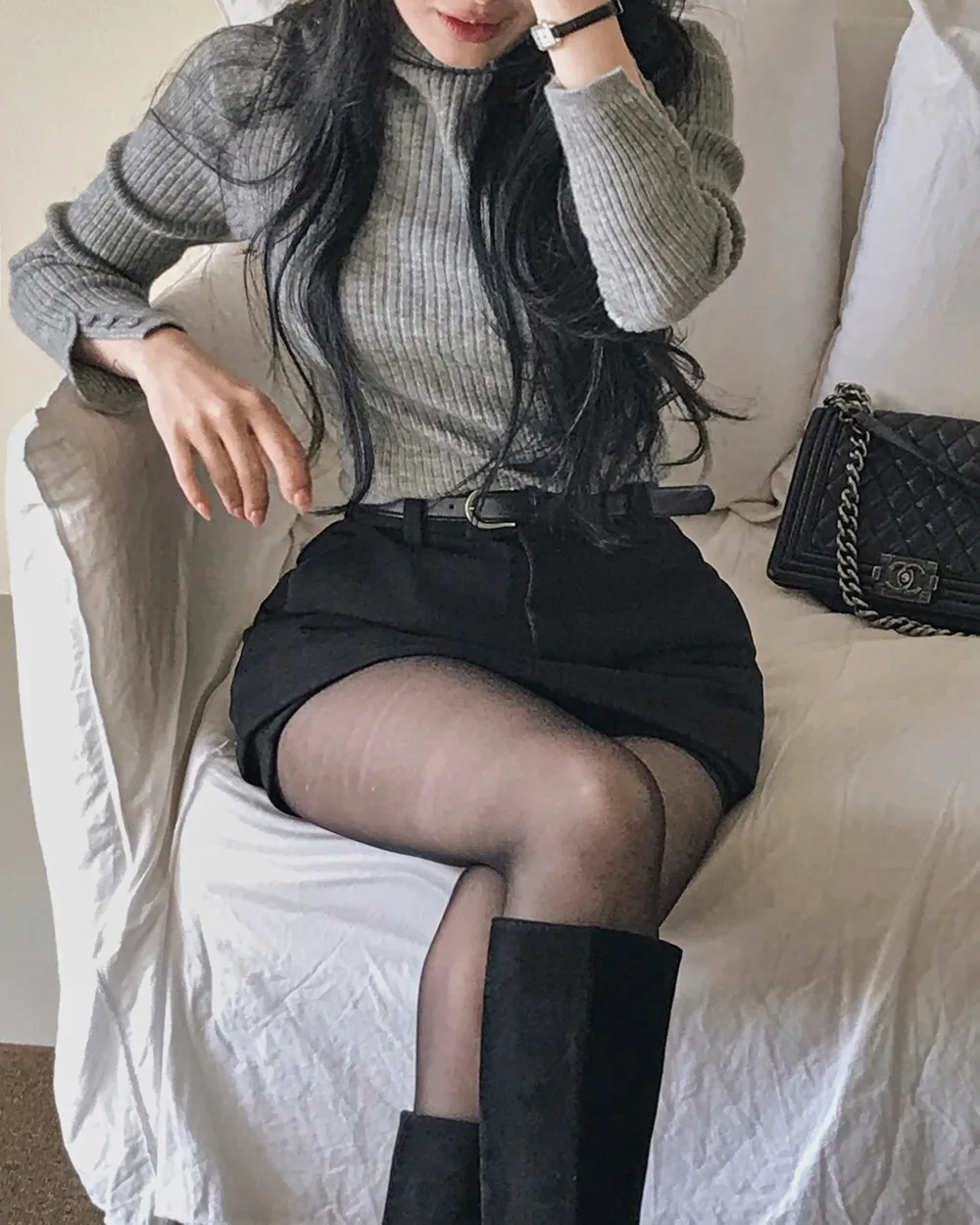 긴팔 티셔츠 모델 착용 이미지-S1L54