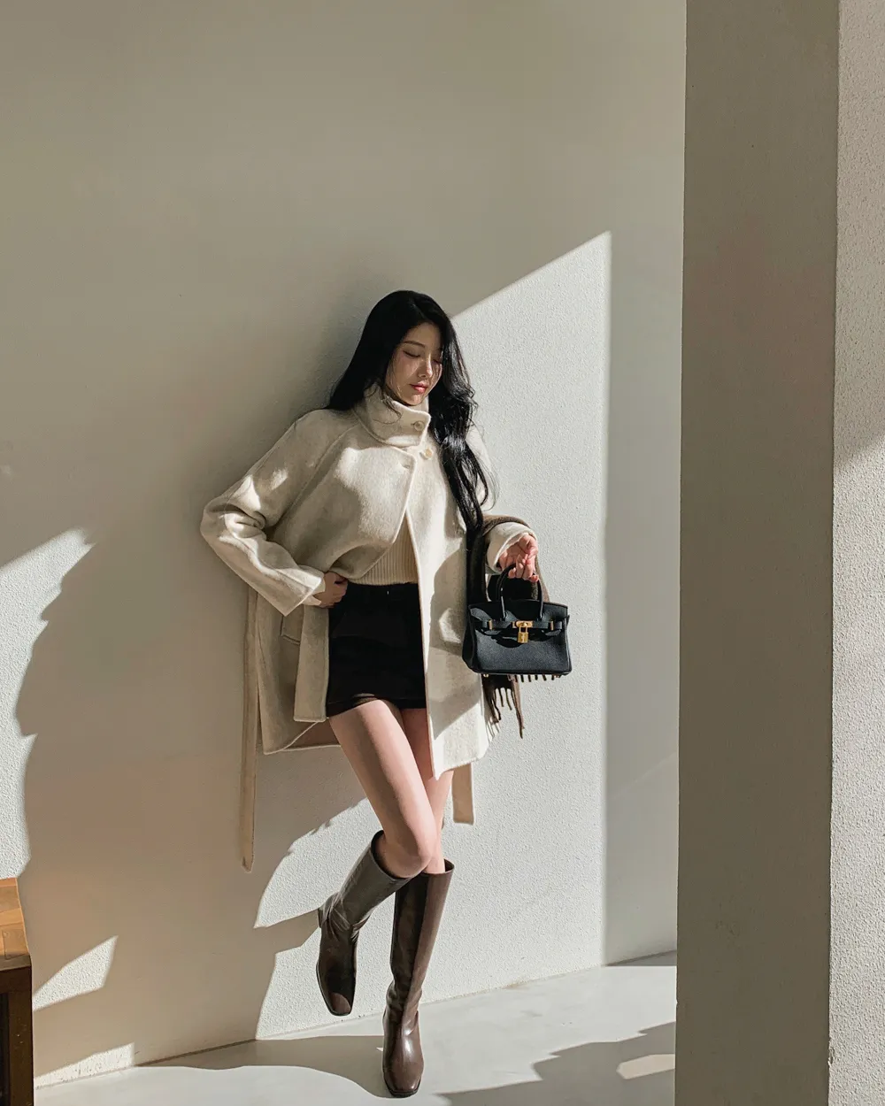 긴팔 티셔츠 모델 착용 이미지-S3L12