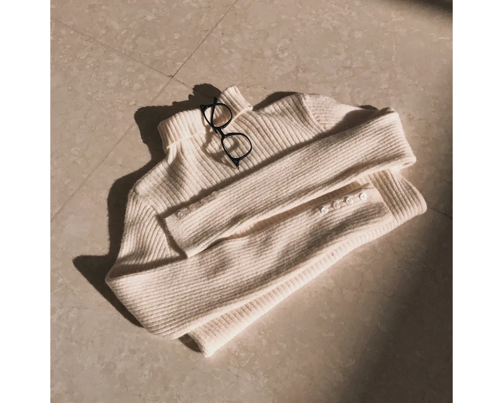 긴팔 티셔츠 크림 색상 이미지-S3L41