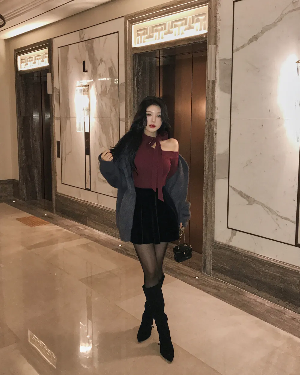 미니 스커트 모델 착용 이미지-S1L33