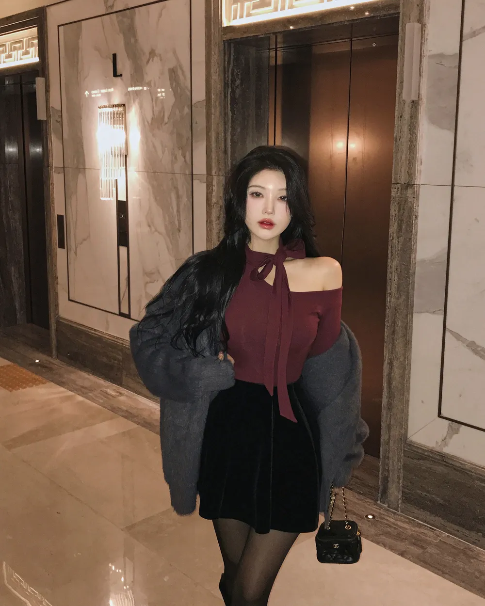 미니 스커트 모델 착용 이미지-S1L32