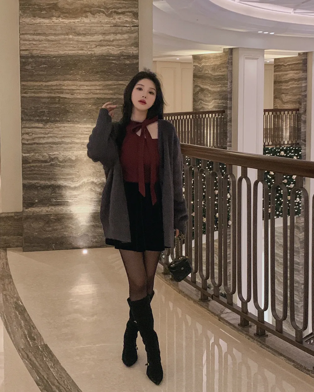 미니 스커트 모델 착용 이미지-S1L59