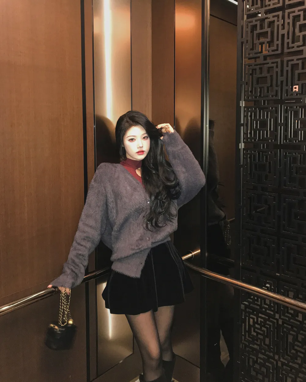 미니 스커트 모델 착용 이미지-S1L29