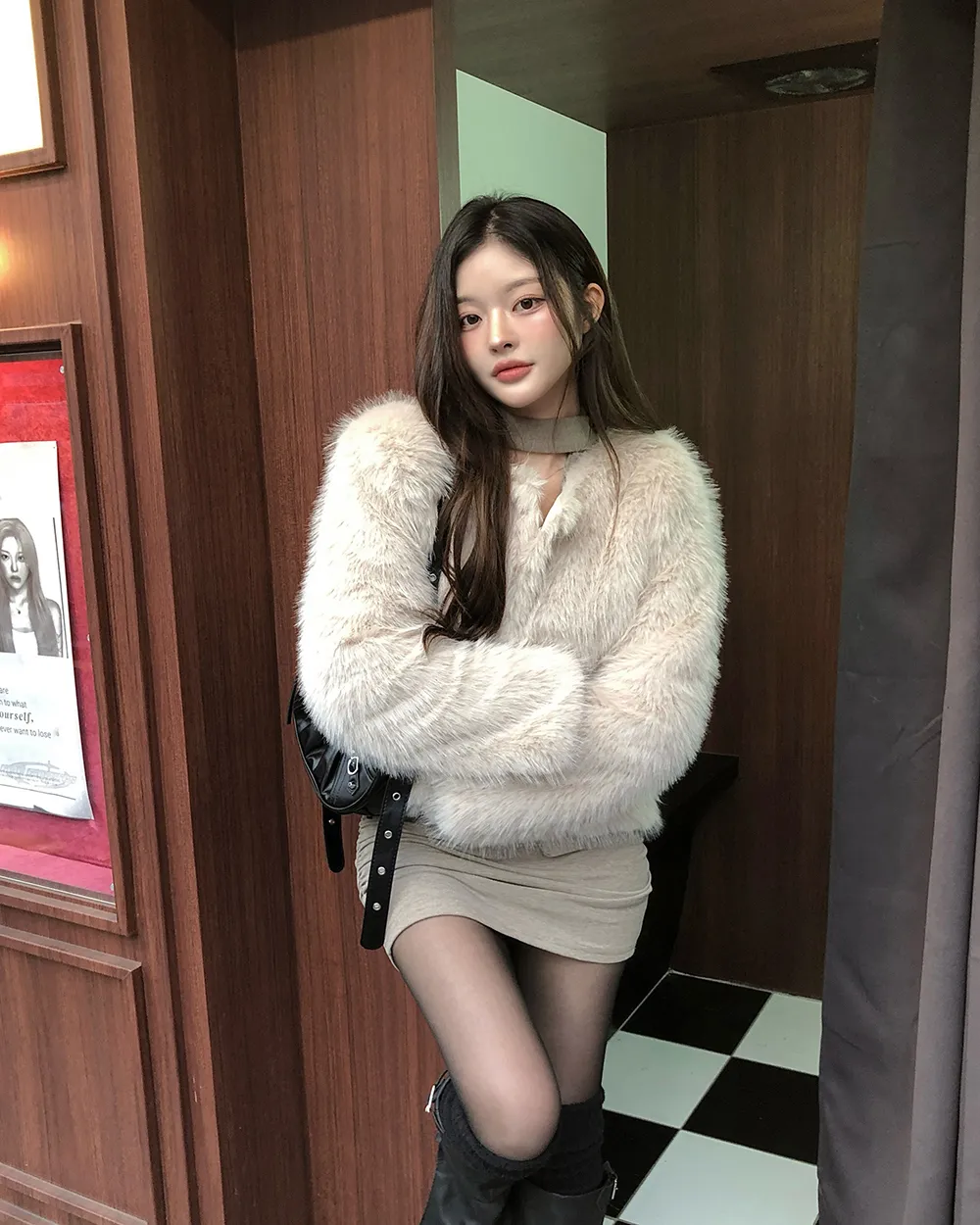 긴팔 티셔츠 모델 착용 이미지-S3L62