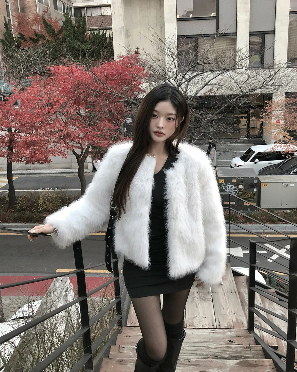 긴팔 티셔츠 모델 착용 이미지-S3L55