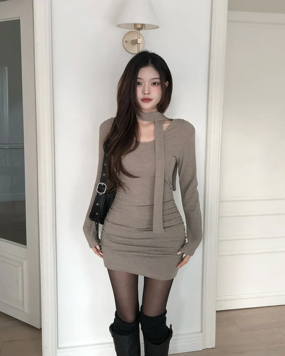 긴팔 티셔츠 모델 착용 이미지-S3L21