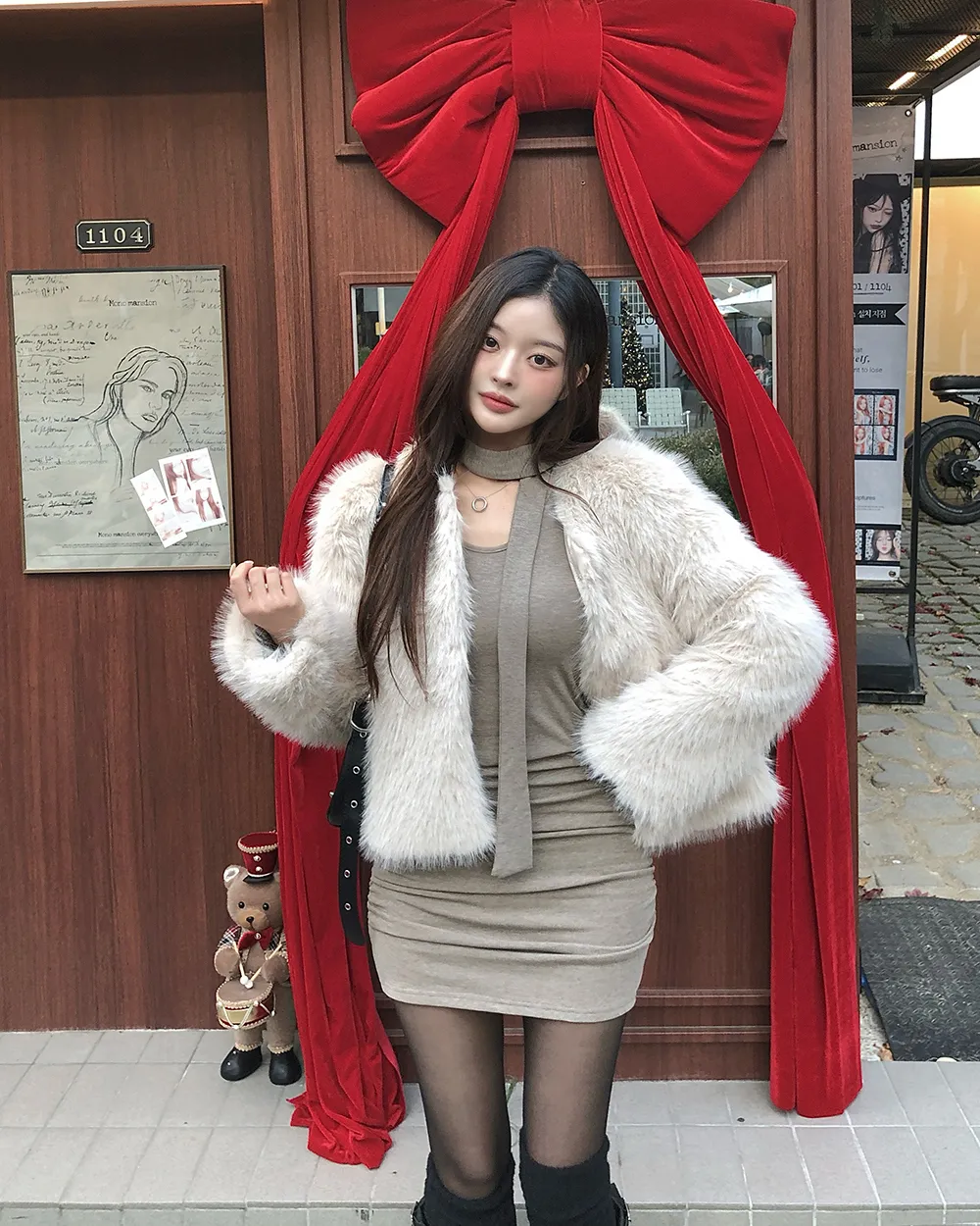 긴팔 티셔츠 모델 착용 이미지-S3L60