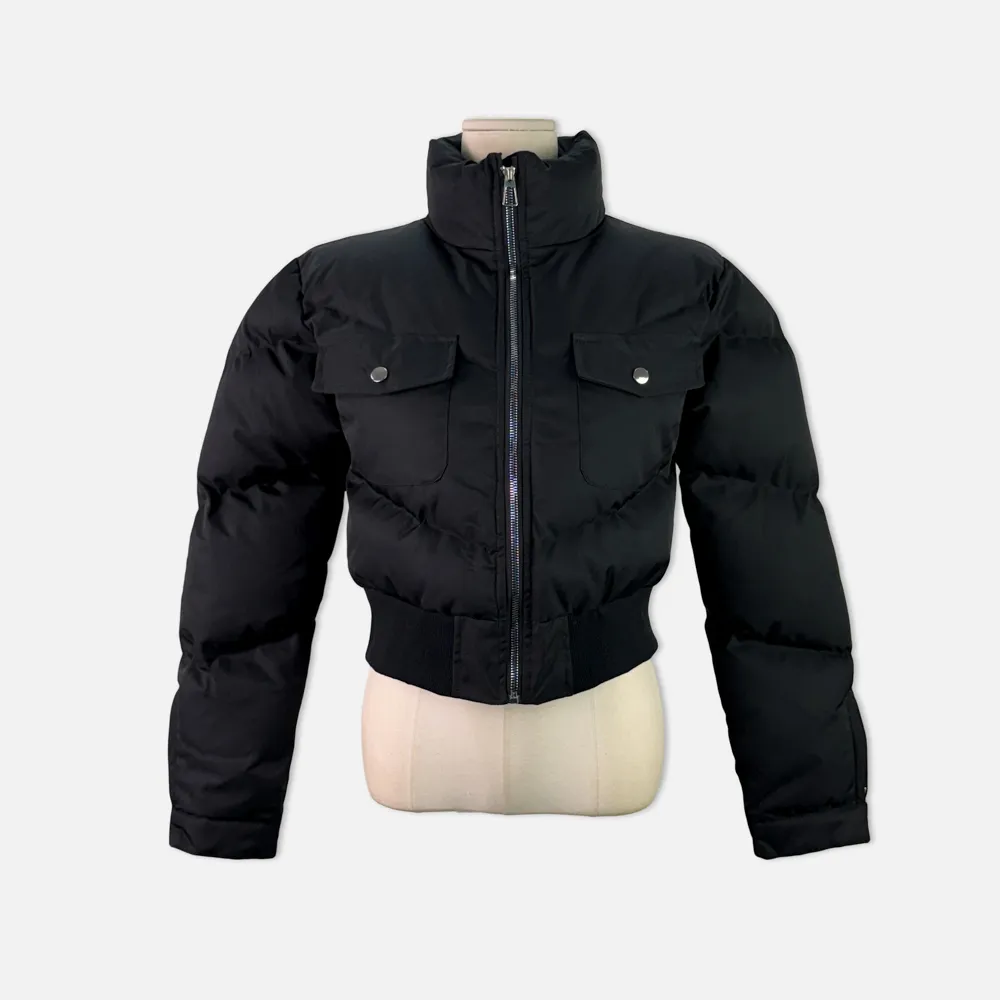 패딩 차콜 색상 이미지-S1L22