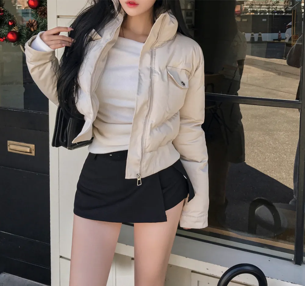 패딩 모델 착용 이미지-S1L60