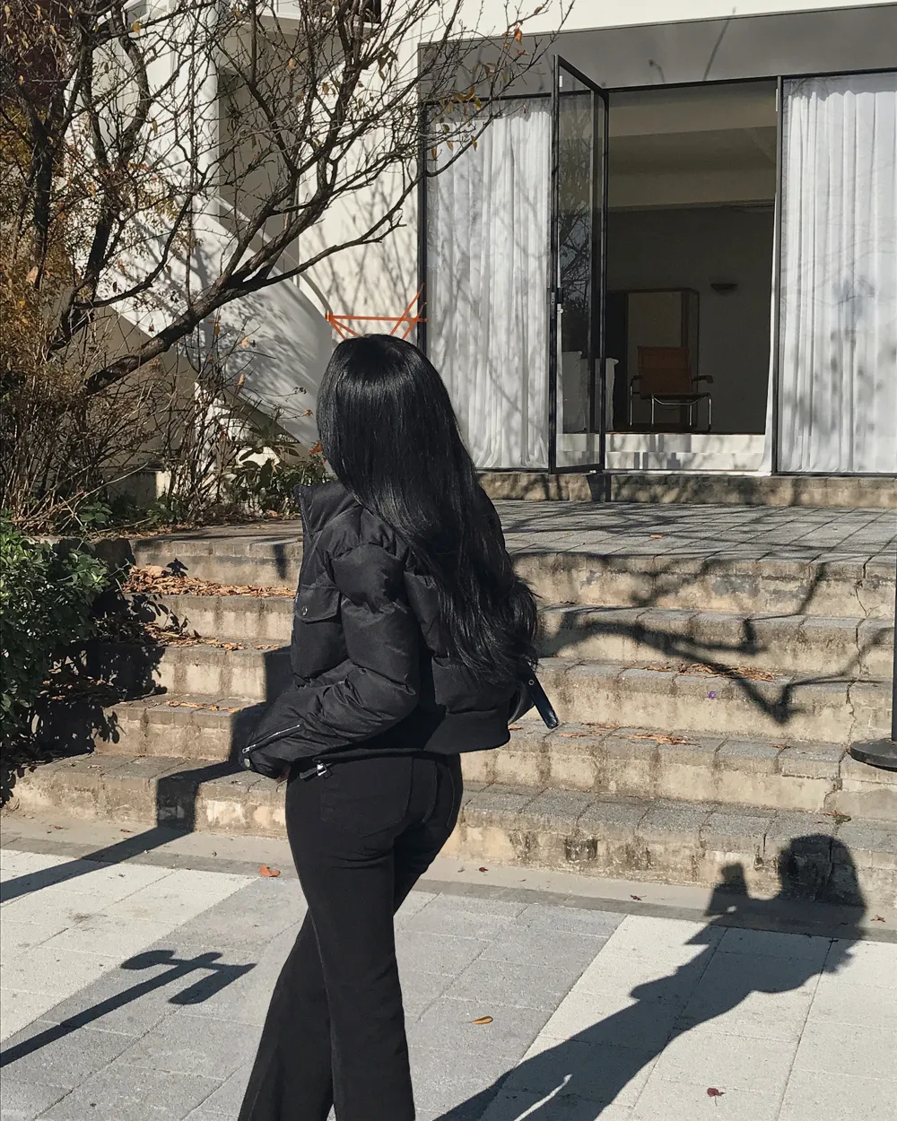 패딩 모델 착용 이미지-S1L121