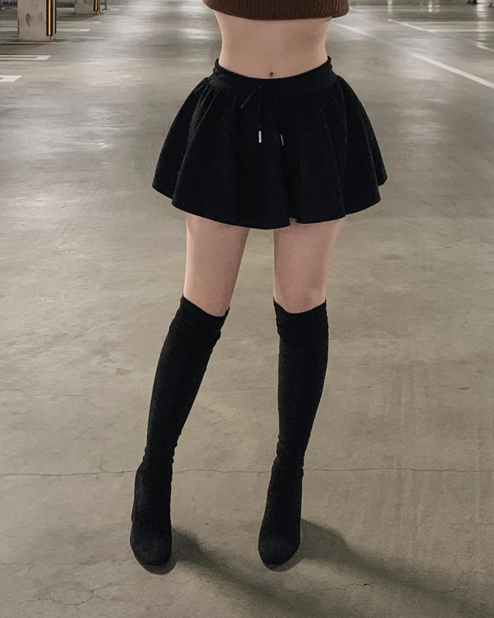 신발 모델 착용 이미지-S1L40