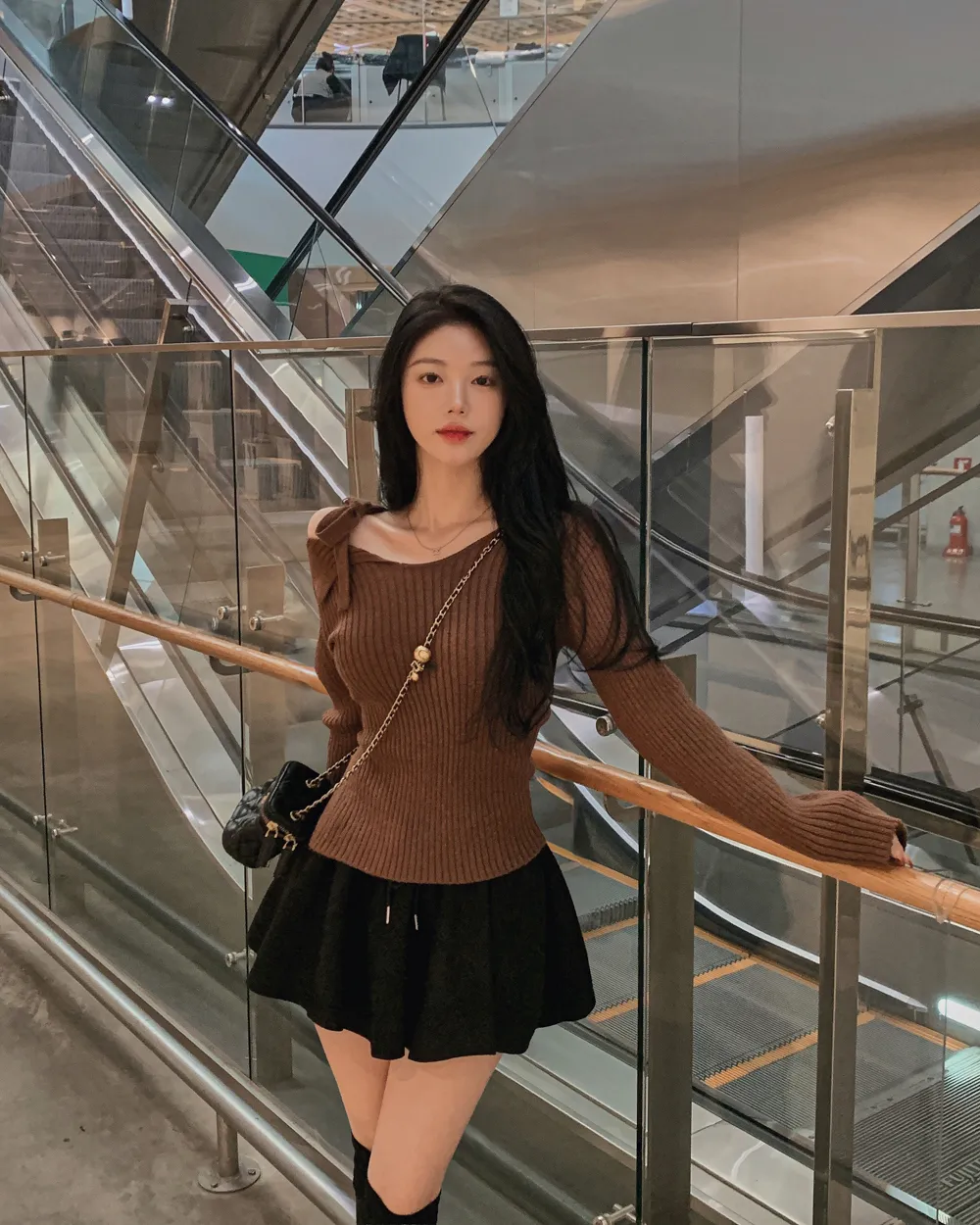 신발 모델 착용 이미지-S1L41