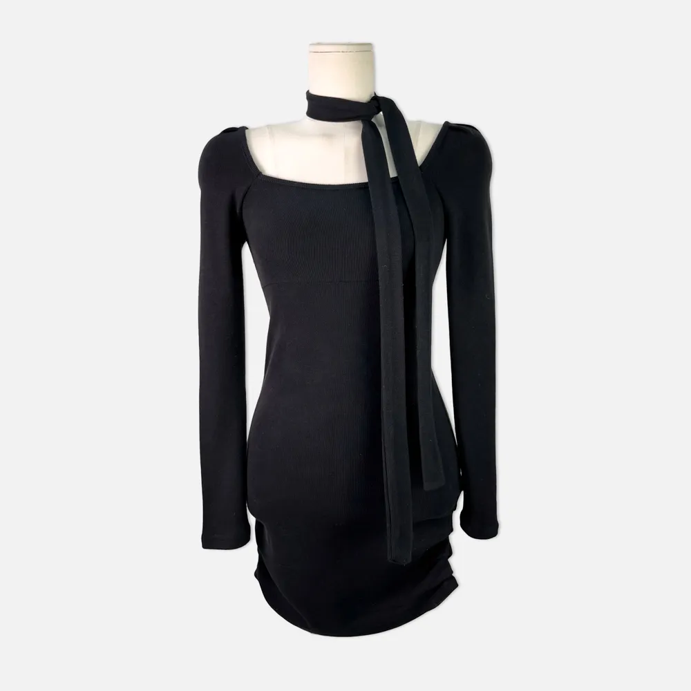 드레스 차콜 색상 이미지-S4L2