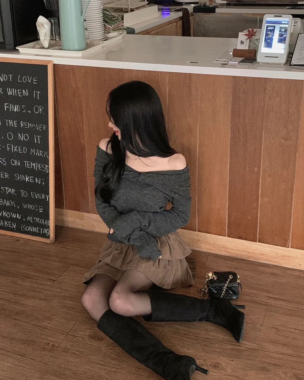 미니 스커트 모델 착용 이미지-S1L42