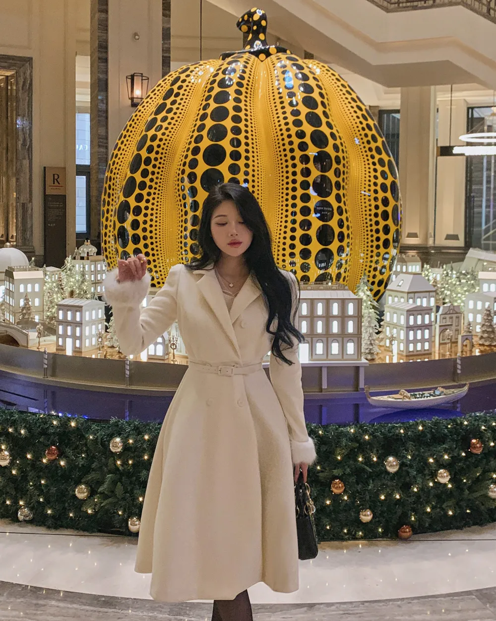 긴팔 티셔츠 모델 착용 이미지-S1L118