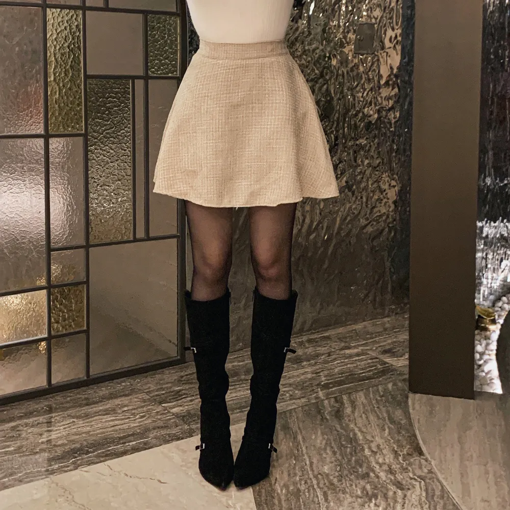 긴팔 티셔츠 모델 착용 이미지-S1L104