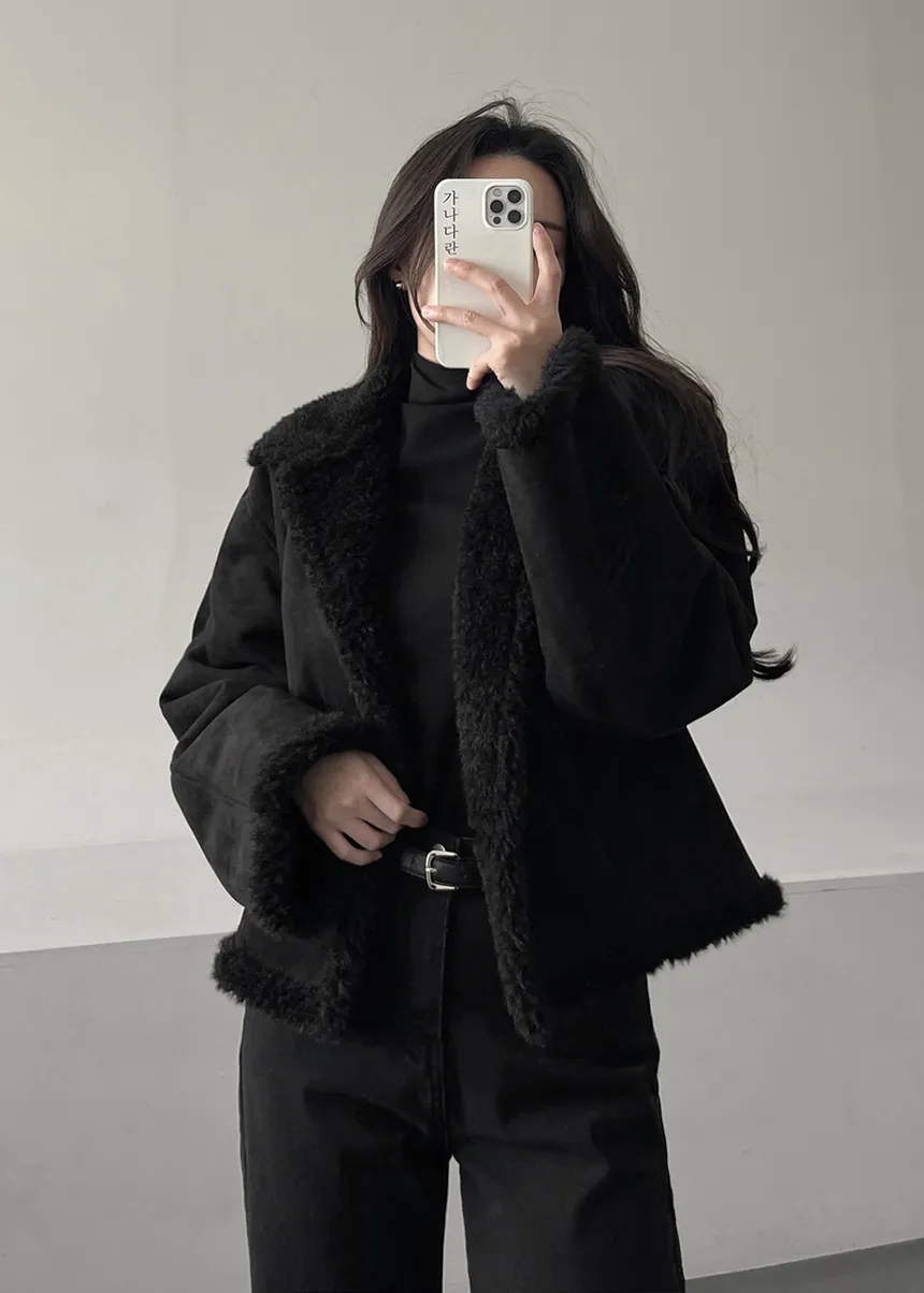 재킷 모델 착용 이미지-S1L6