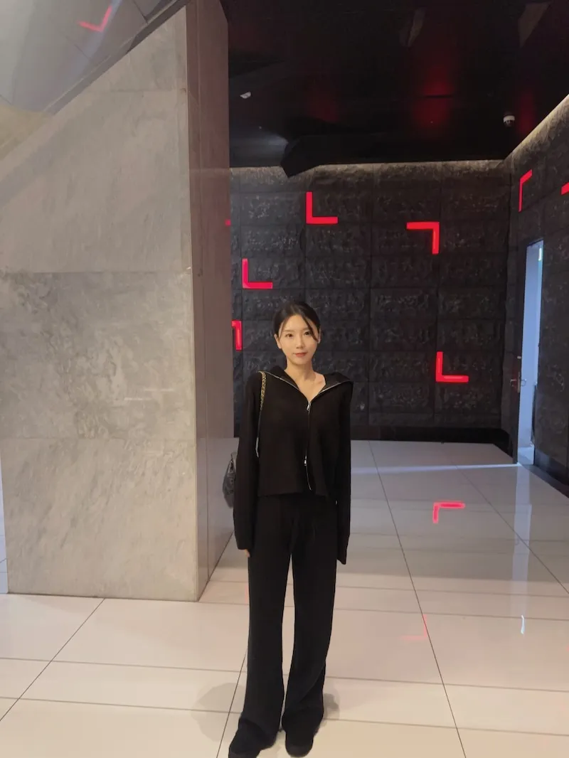 재킷 모델 착용 이미지-S1L73