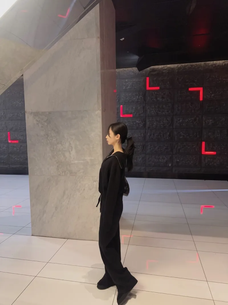 재킷 모델 착용 이미지-S1L72