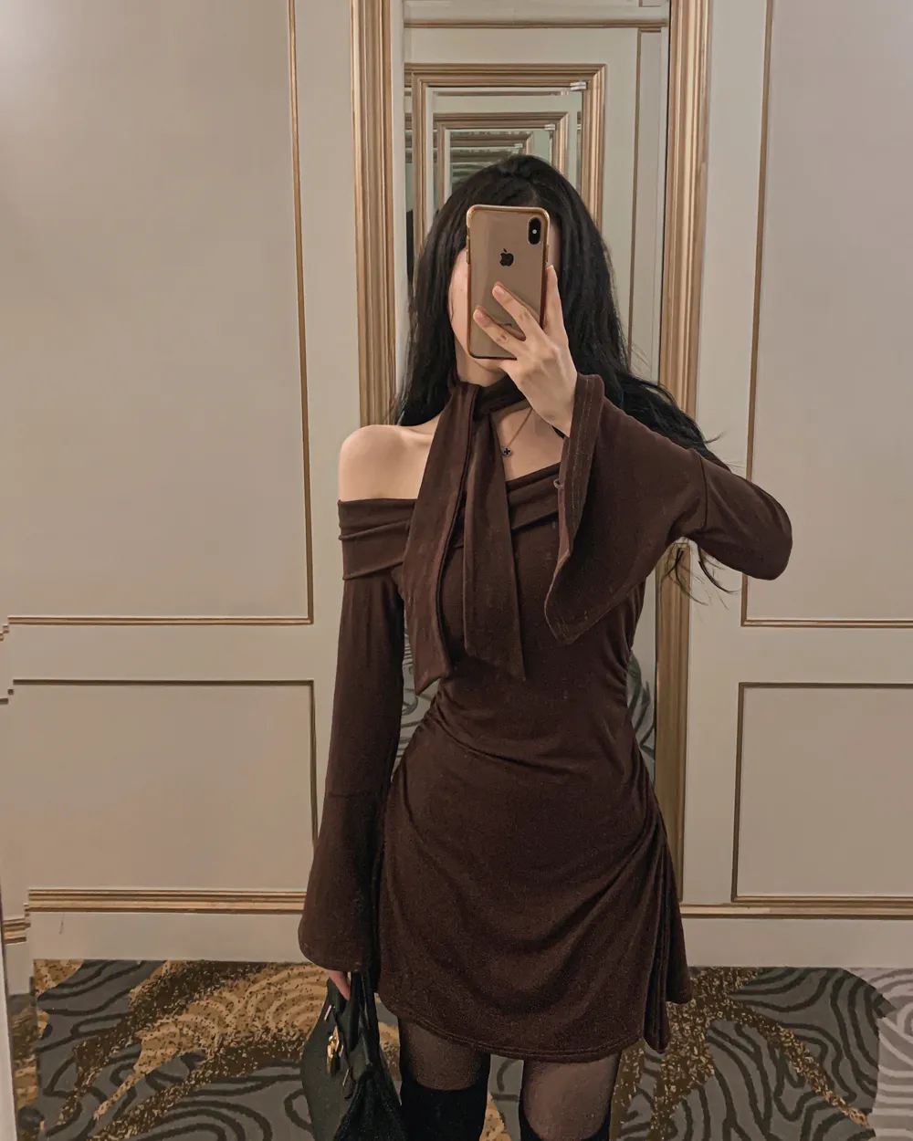 드레스 모델 착용 이미지-S2L21