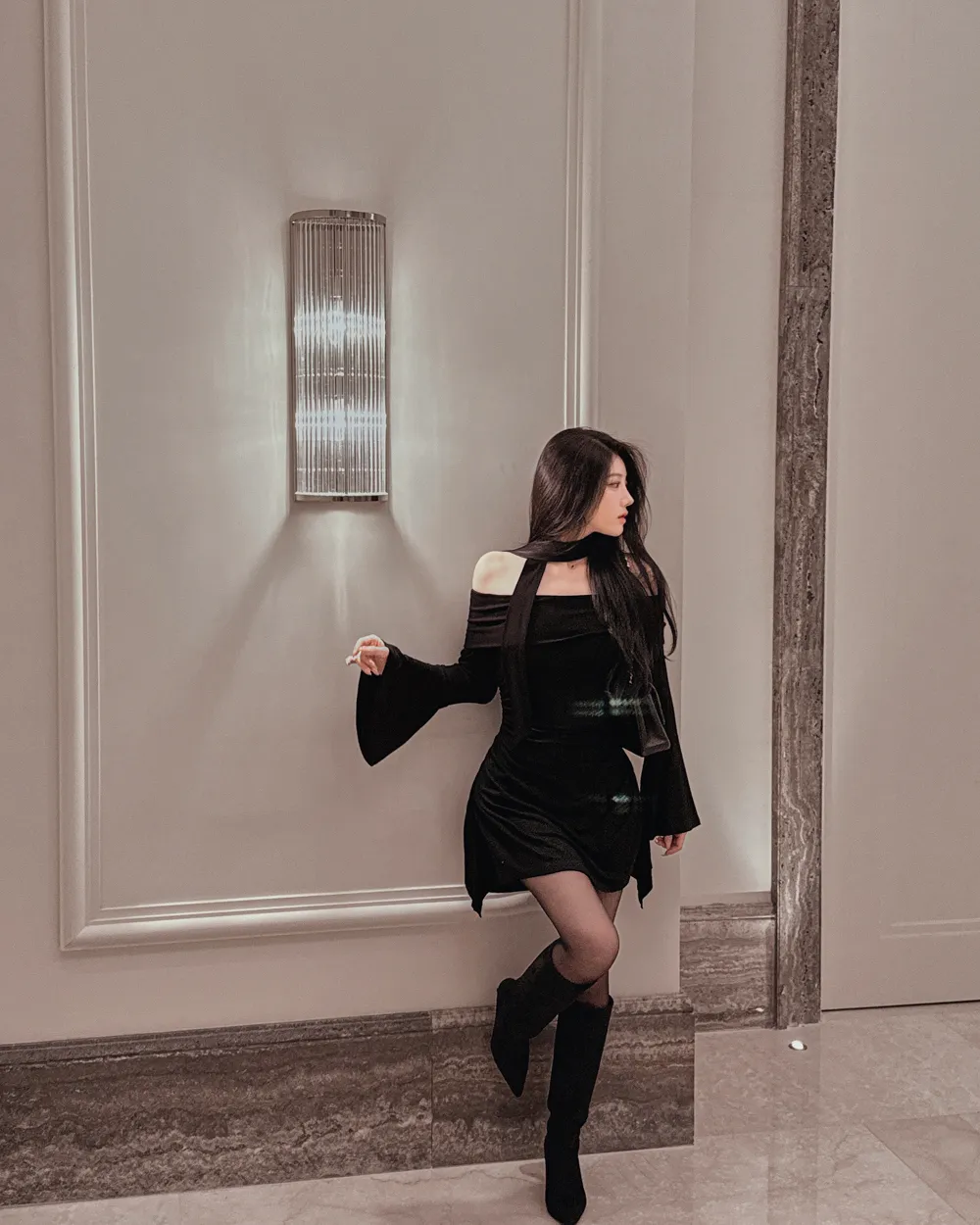 드레스 모델 착용 이미지-S1L46