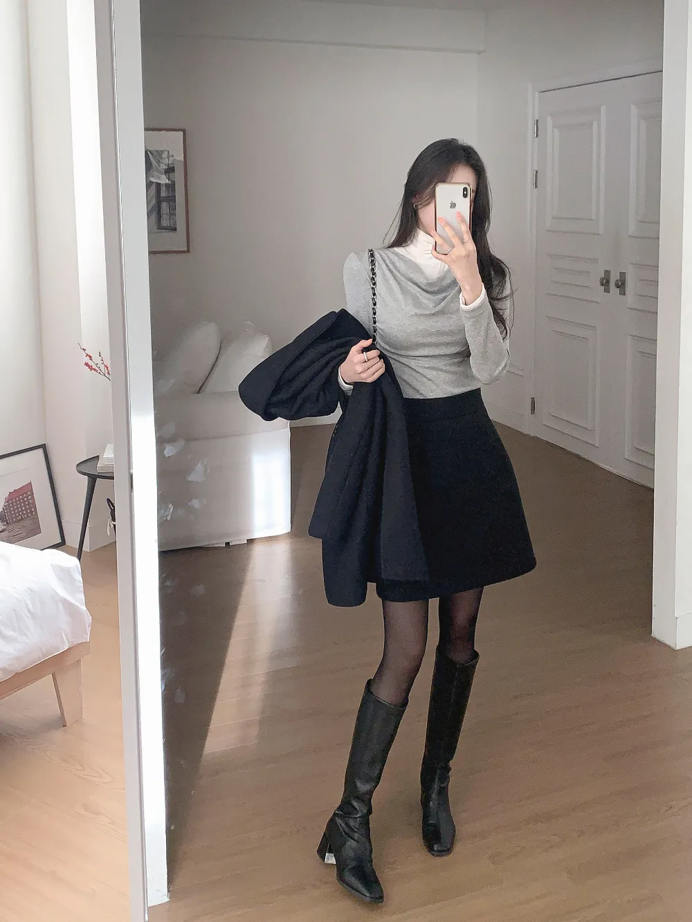 미니 스커트 모델 착용 이미지-S3L6