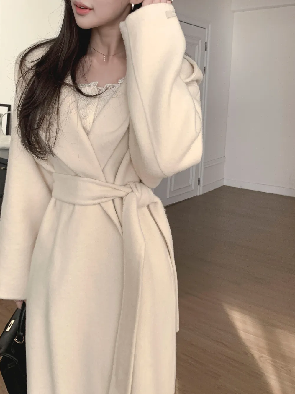 미니 스커트 모델 착용 이미지-S1L53