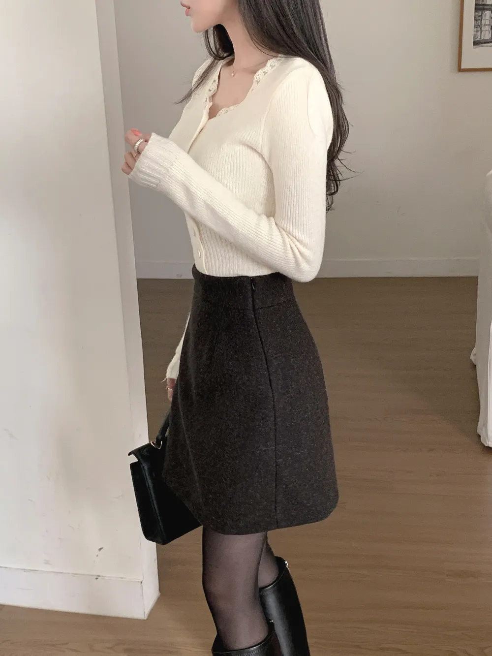 미니 스커트 모델 착용 이미지-S1L46