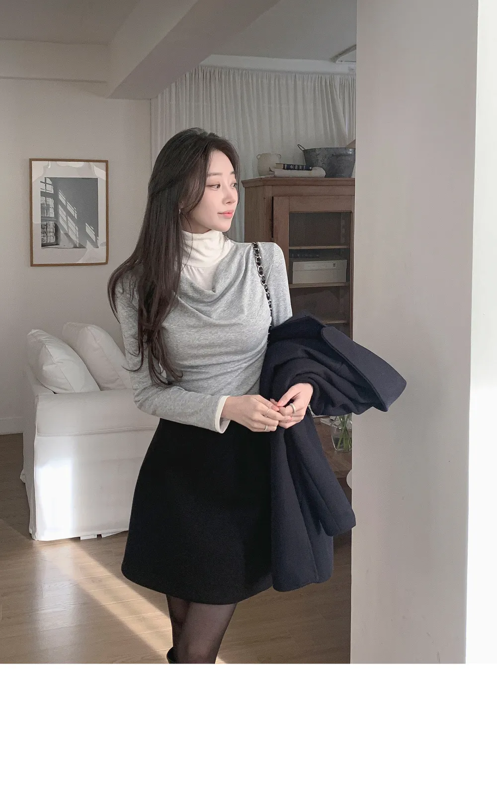 미니 스커트 모델 착용 이미지-S3L3