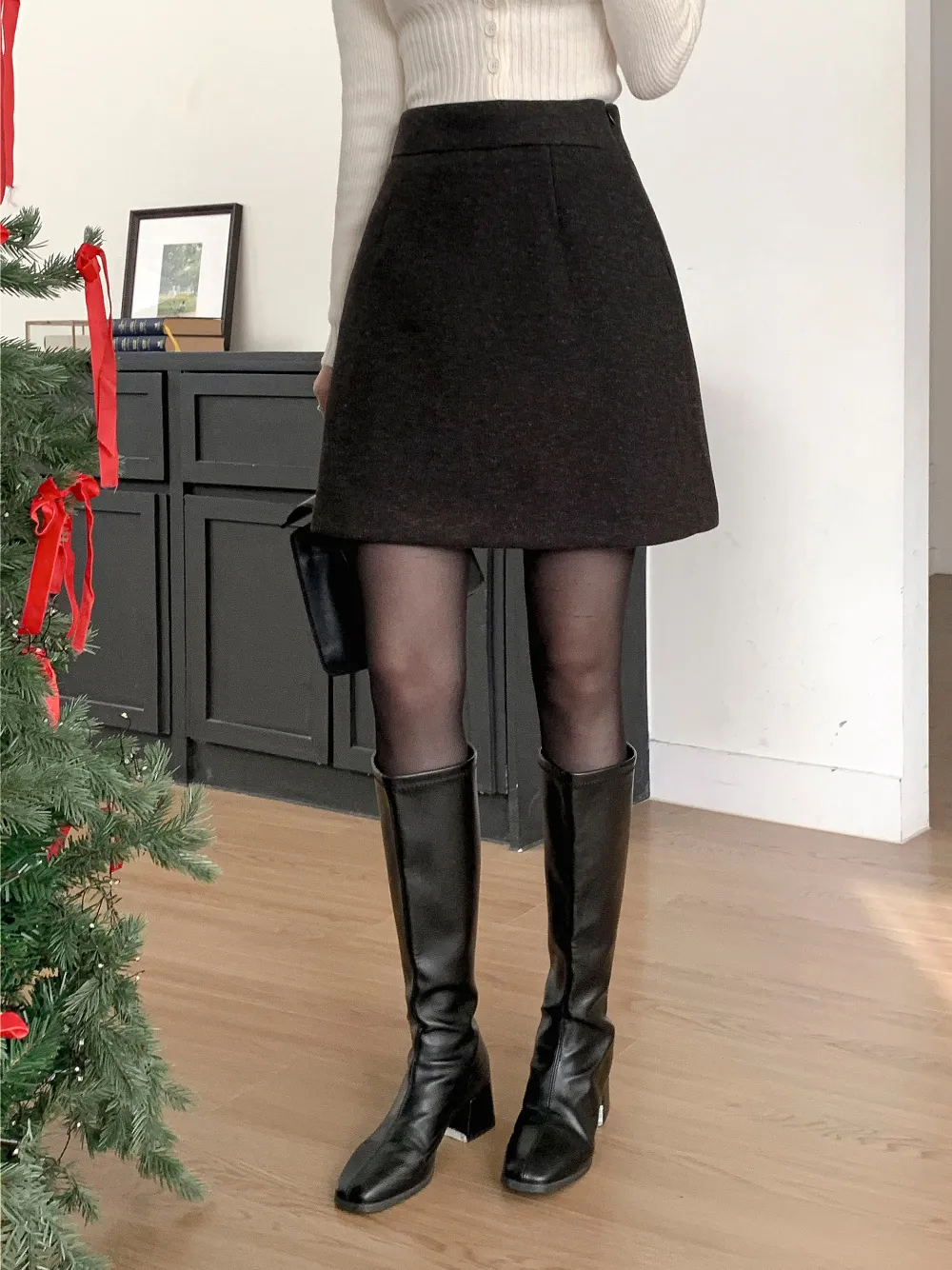 미니 스커트 모델 착용 이미지-S1L27