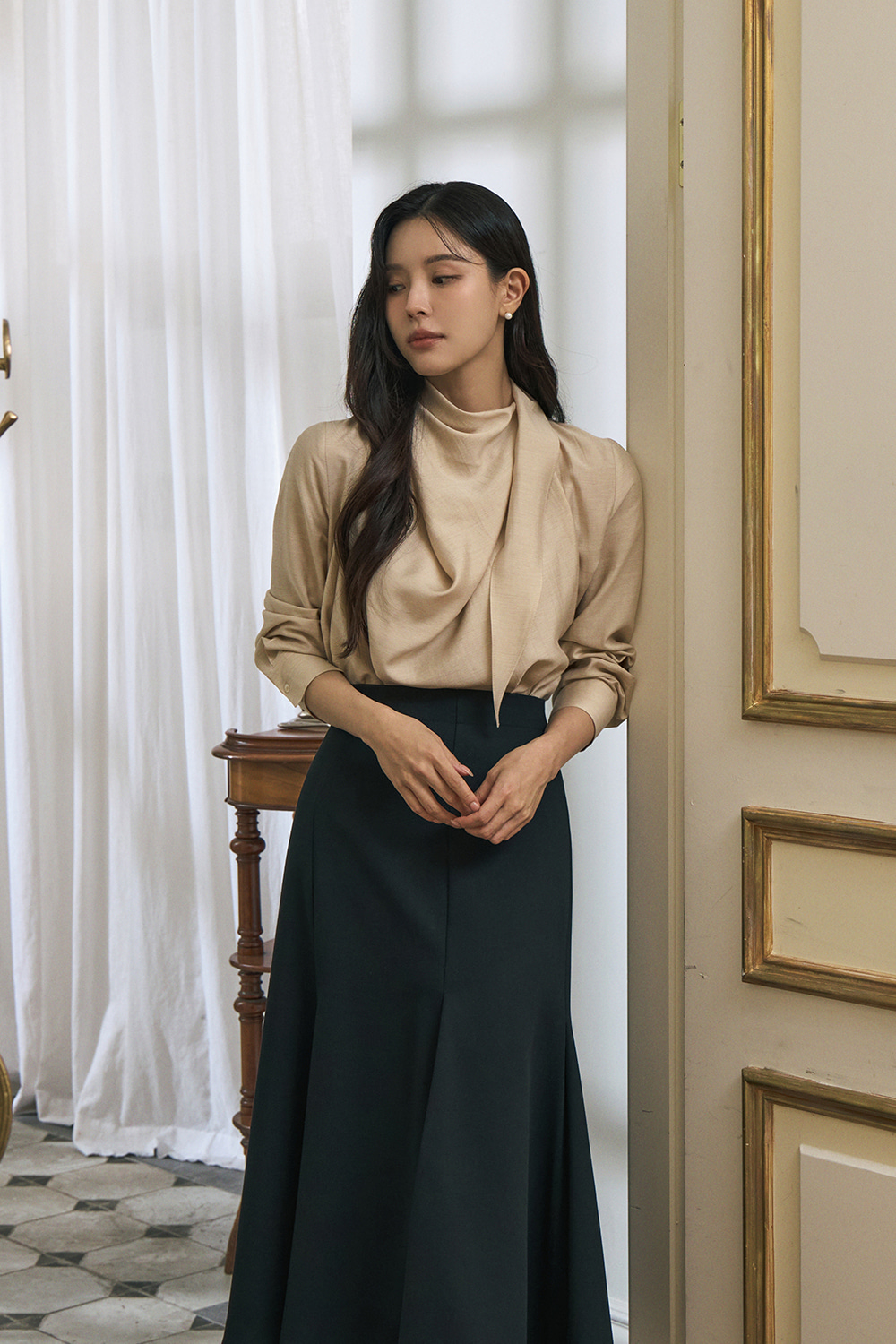 ウール混ジップアップスリットピンタックロングフレアスカート