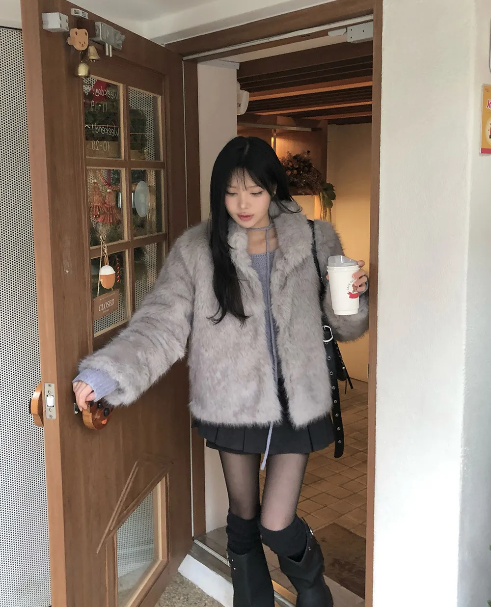 카디건 모델 착용 이미지-S3L39