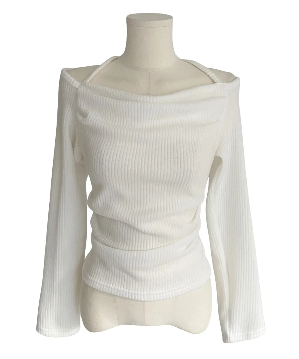 블레이저 화이트 색상 이미지-S2L9