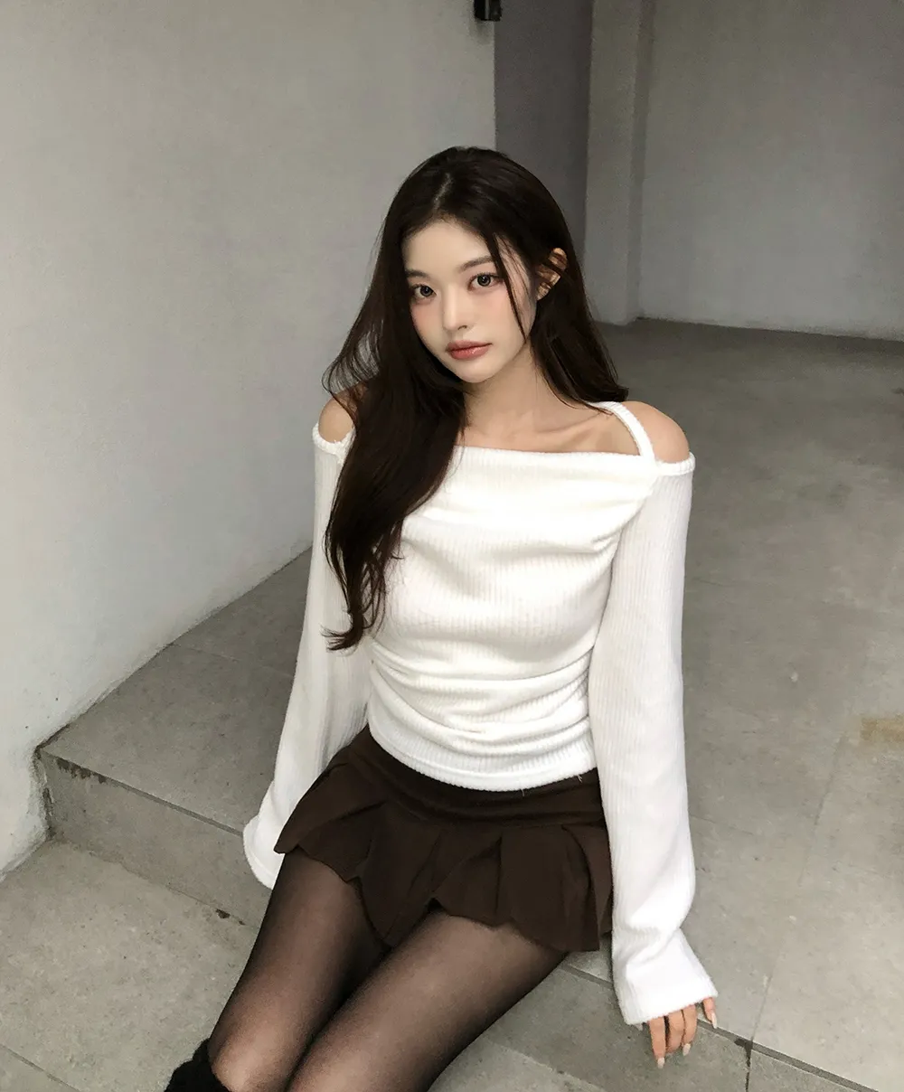 블레이저 모델 착용 이미지-S2L11