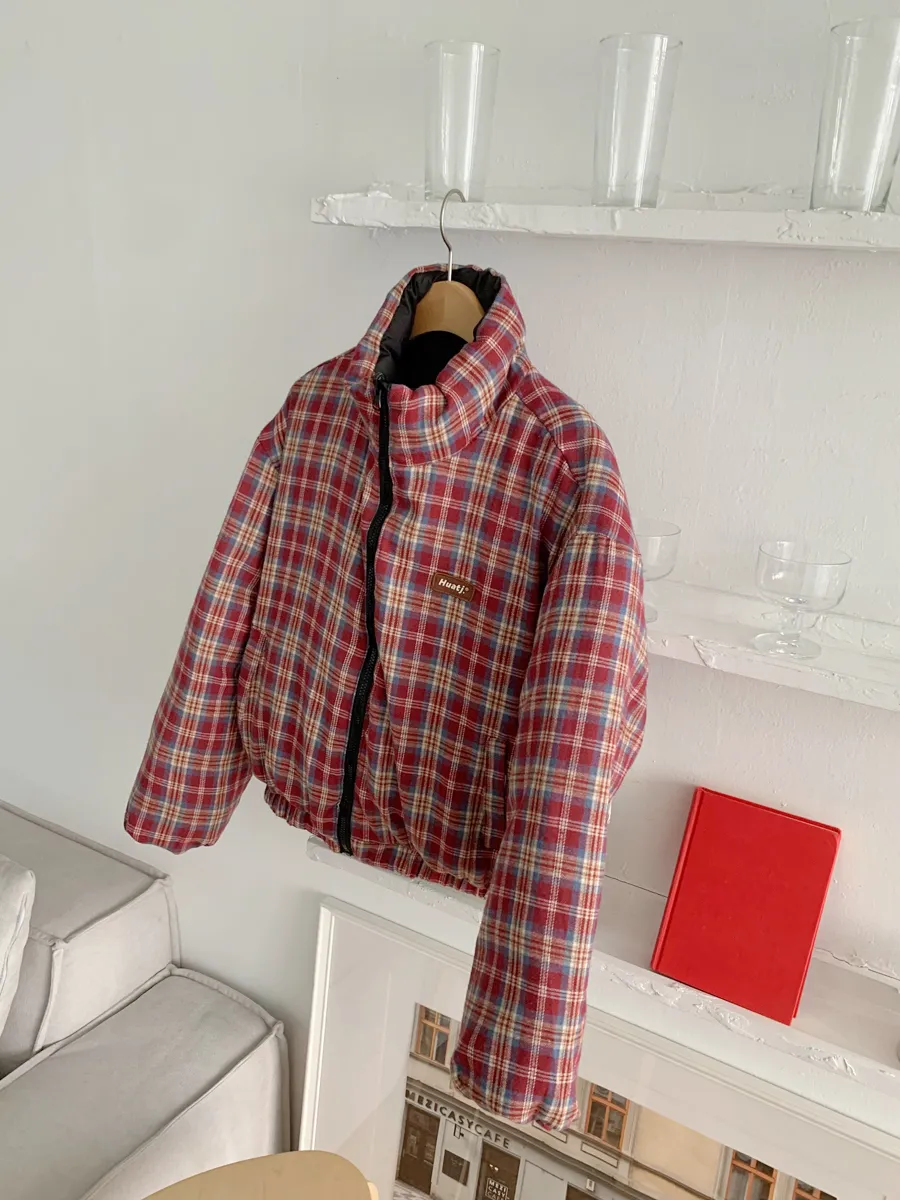 패딩 모델 착용 이미지-S1L31