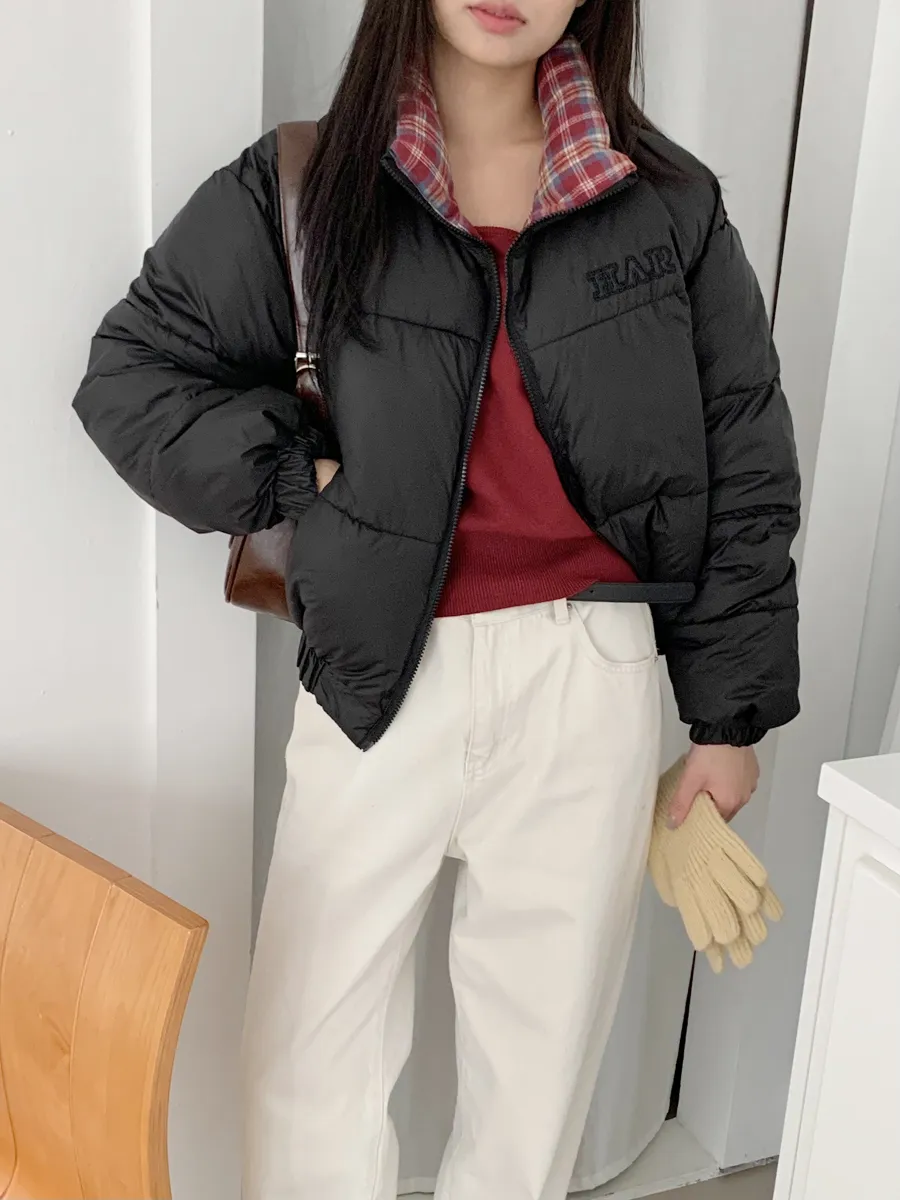 패딩 모델 착용 이미지-S1L23