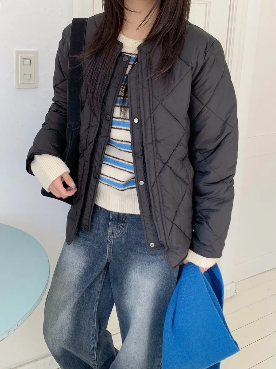 패딩 모델 착용 이미지-S1L32