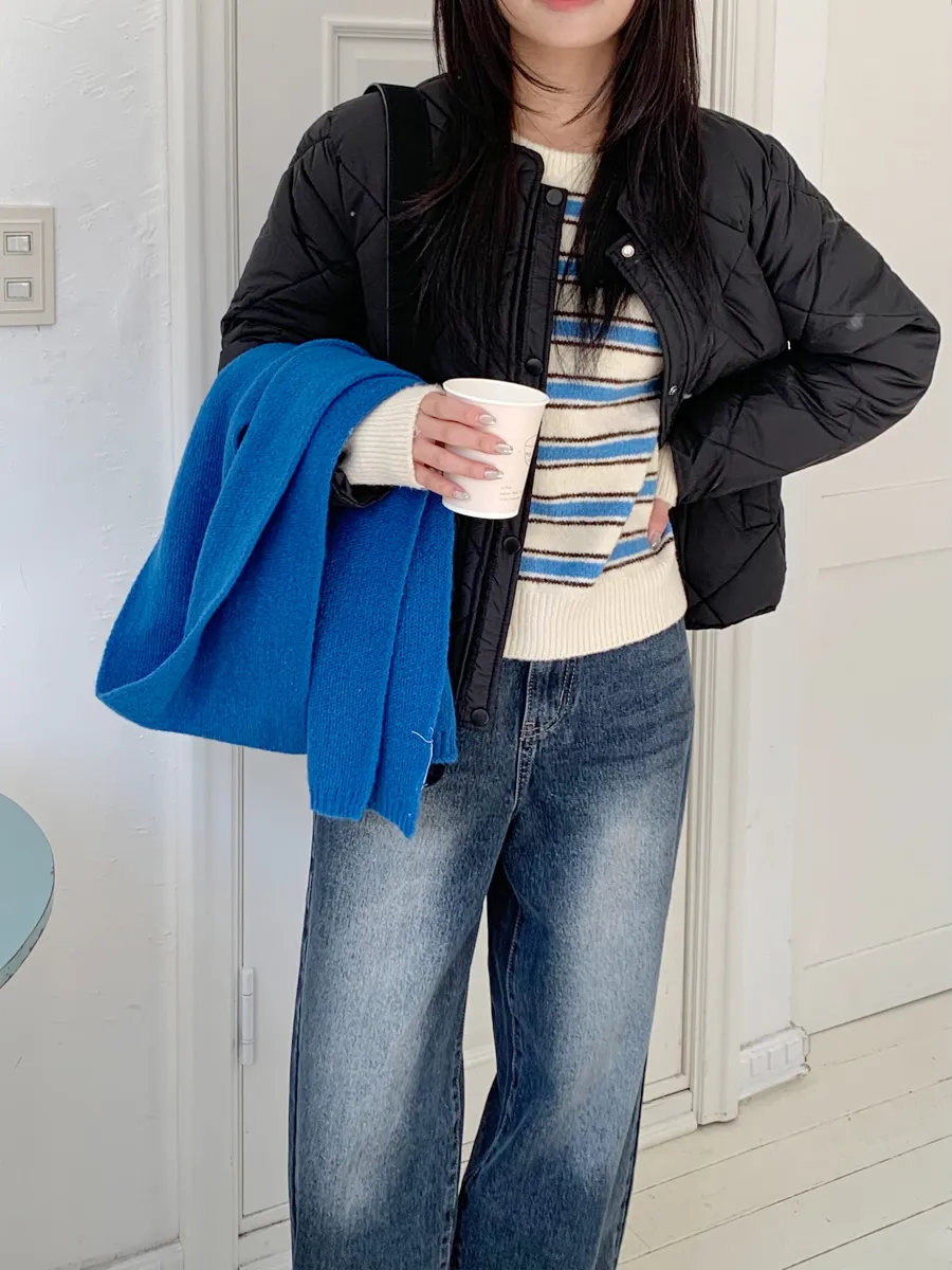 패딩 모델 착용 이미지-S1L30