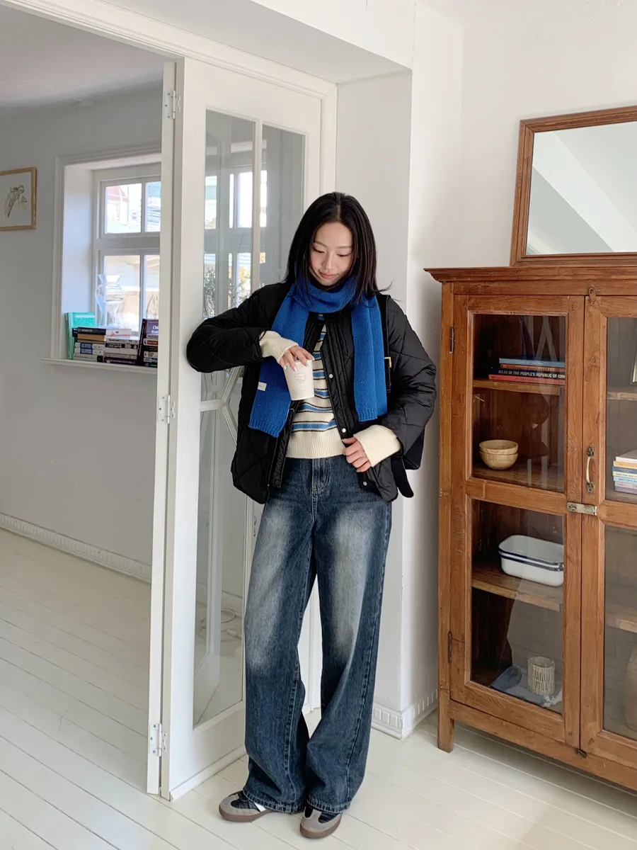 패딩 모델 착용 이미지-S1L35