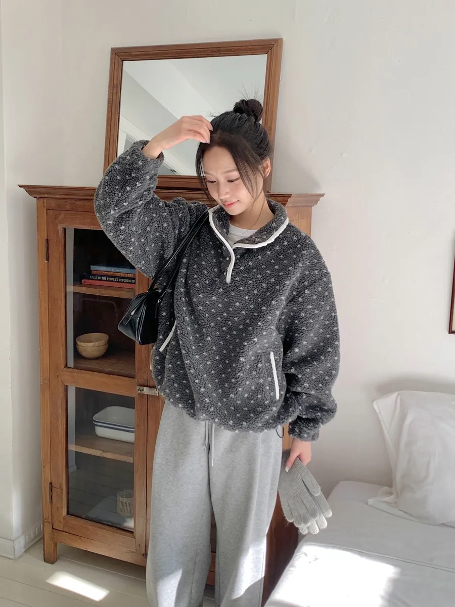 긴팔 티셔츠 모델 착용 이미지-S1L11