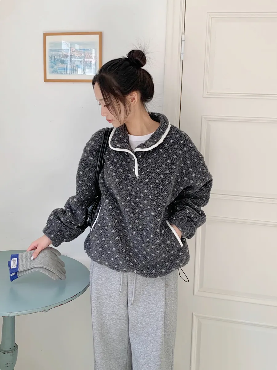 긴팔 티셔츠 모델 착용 이미지-S1L17