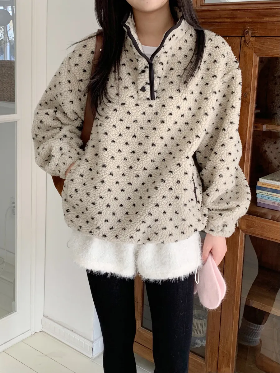 긴팔 티셔츠 모델 착용 이미지-S1L37