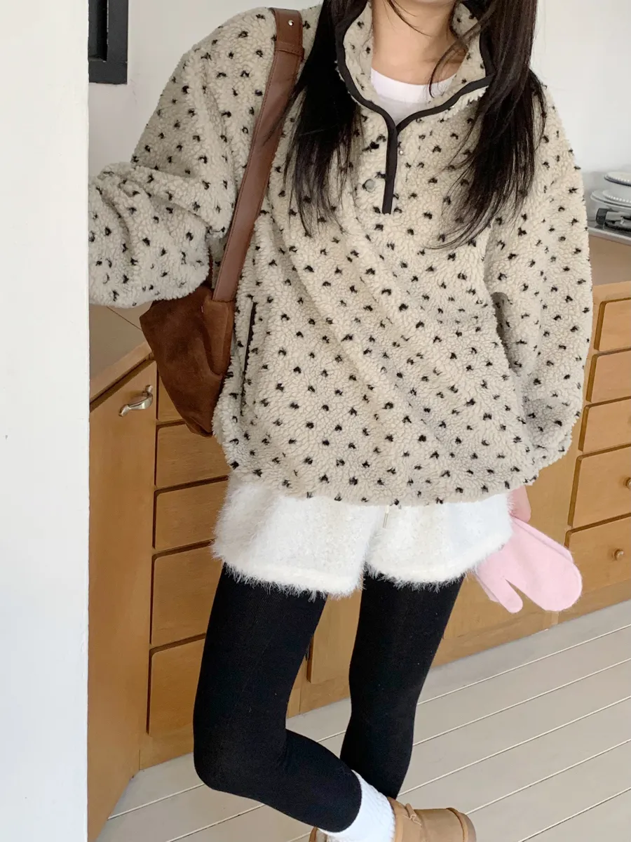 긴팔 티셔츠 모델 착용 이미지-S1L28